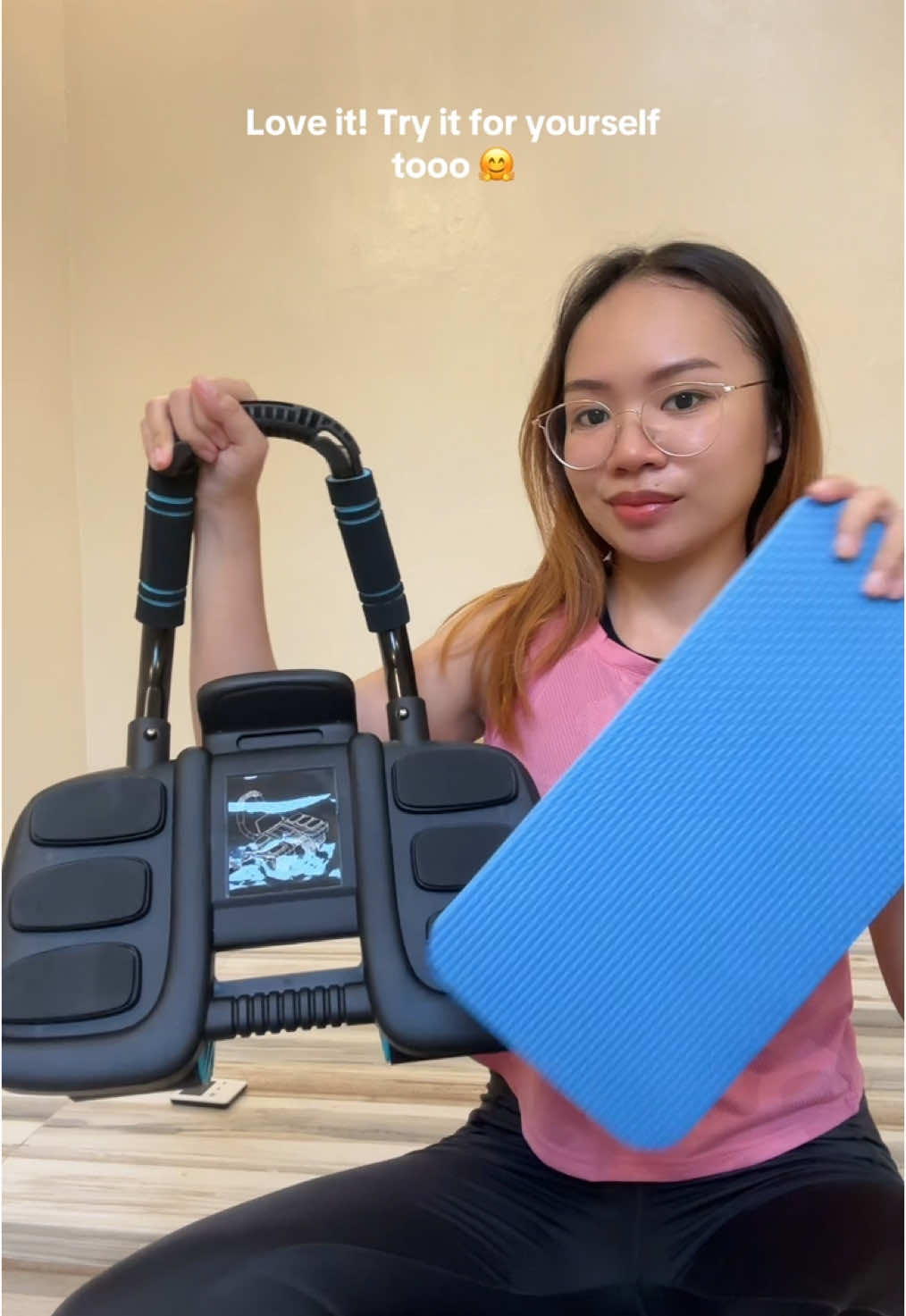 unboking time ✨ #workout #olahragatiktok #unboxing #gymmotivation #fullbodyworkout #workoutmotivation #alatolahraga #wibgajian #abroller #absrollerworkout 