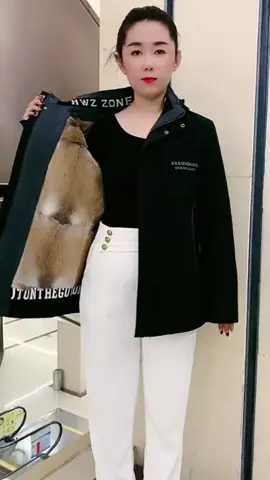 Áo khoác gió nam nữ #aokhoacgionamnu #aokhoacgiolotlong #aokhoaclotlongcuu #aokhoacnamnu 