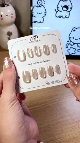 💅🤍🤍🤍 #nails #fakenails #nailart #pressedonnails #SelfCare #fashion #acrylicnails 