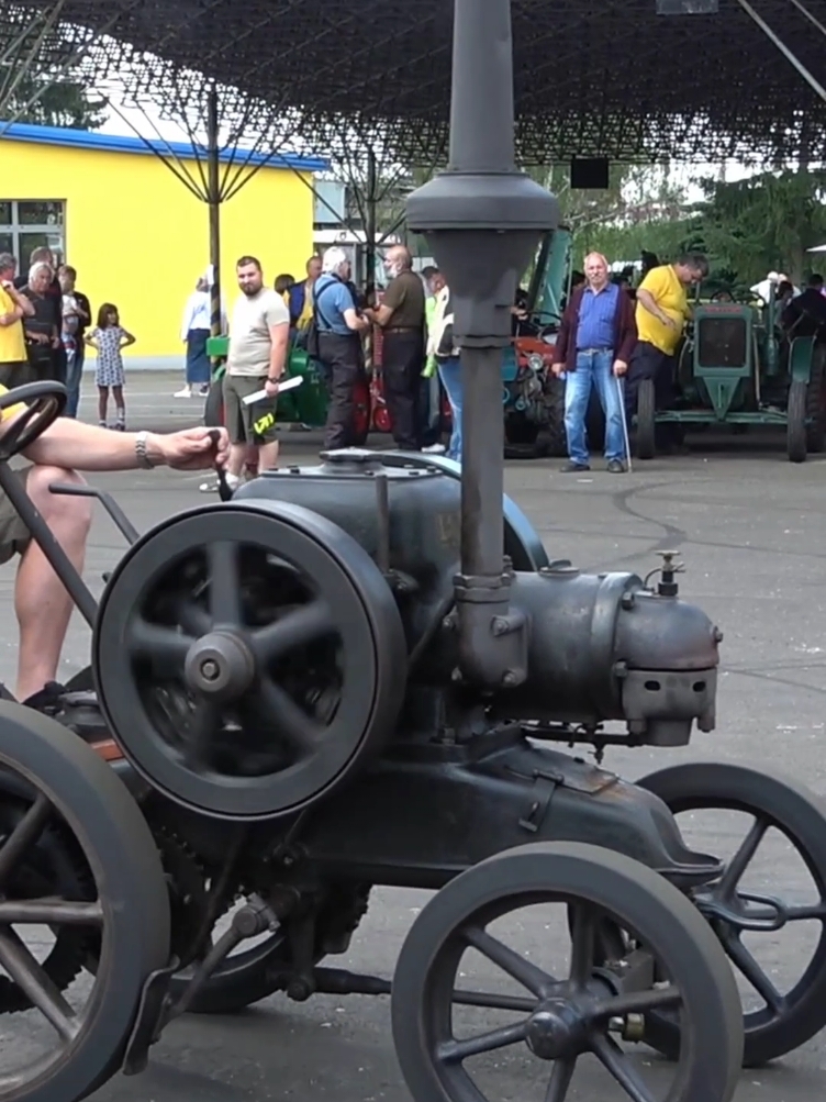 Pradědečkův traktor 2024