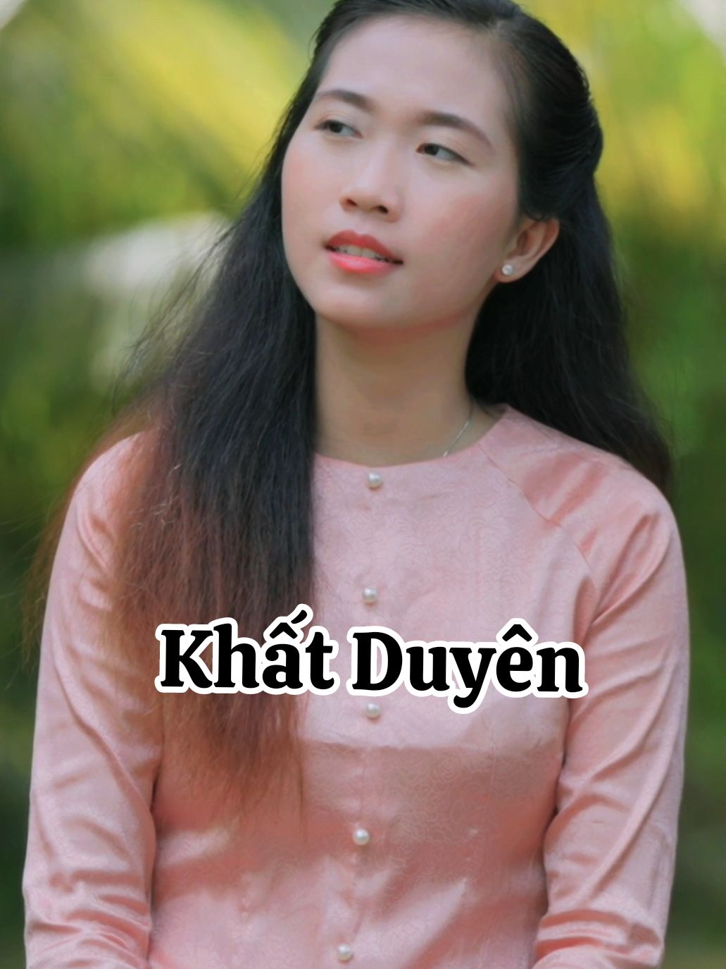 Ngày anh về nơi đây trao tận tay em tấm thiệp hồng..   #khatduyen #hoangoanh #xuhuong #nhachottiktok