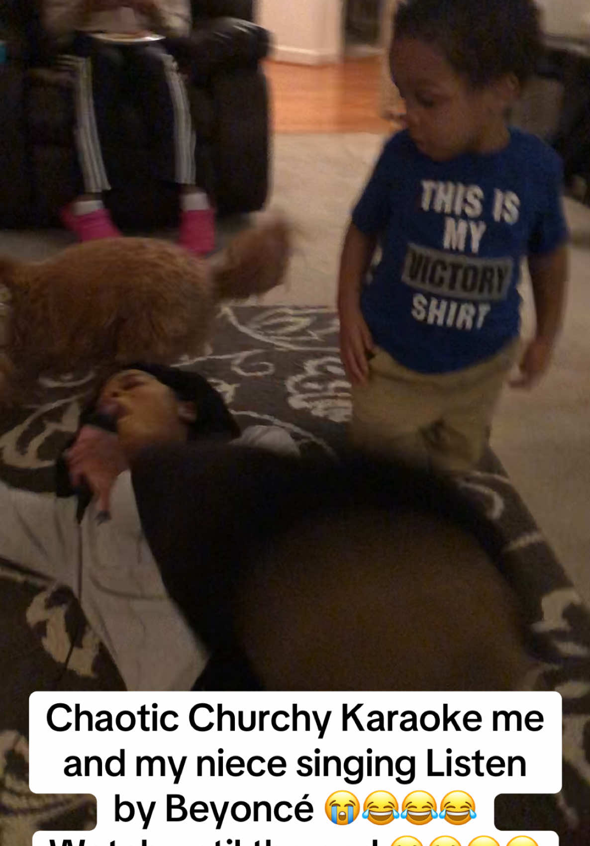 Why are we like this! 😂😂 Never a dull moment! Here we are singing Listen by Beyonce! Family fun! #karaoke #familytime #beyonce #dreamgirls #jenniferhudson #christmas #holiday #fypシ゚viral #explorepage 