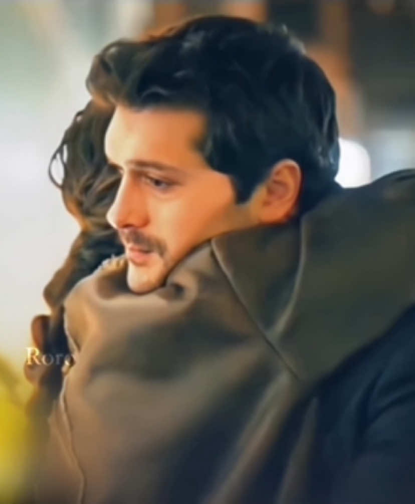 #cemrebaysel #جيمري_بايسال #alperenduymaz #البيران_دويماز @CemreBaysel #leyla 