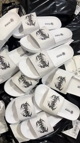 Sandal Putih #sandalviral🔥🔥 #fyp #sandalcowok #sandalanak #sandalpria #paydaysale 