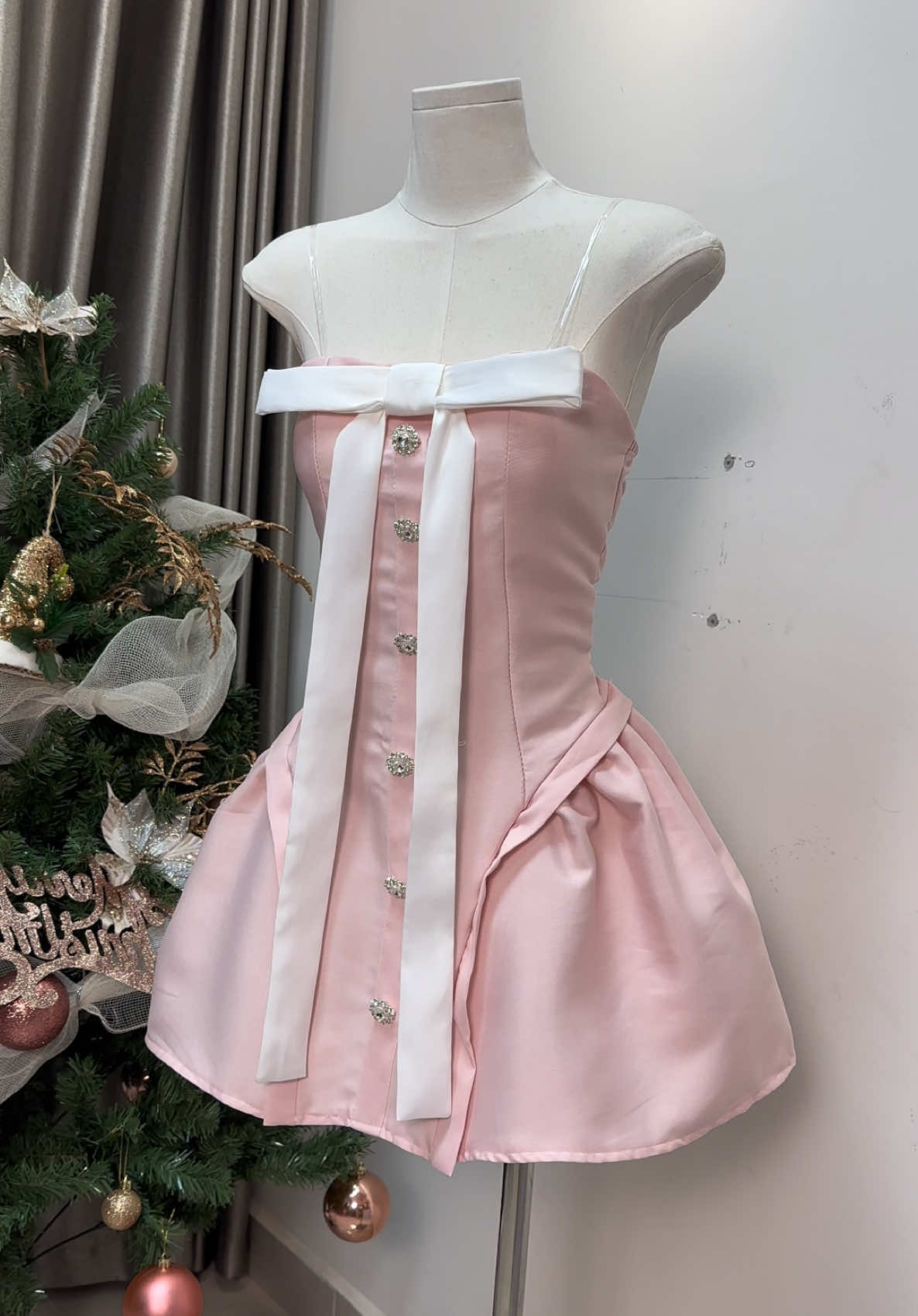 Lên live săn váy xinh cùng em nha🩷 #outfit #vayxinh #phoidoxinh #vaythietke 