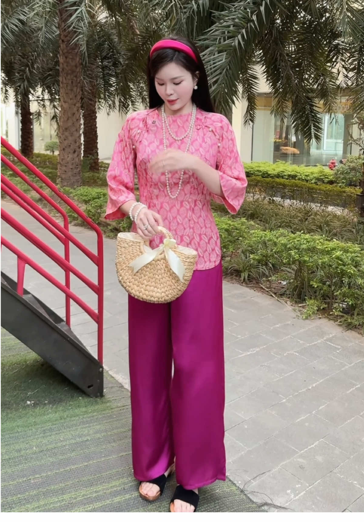 Trả lời @Bé 🍓 bộ lam đi lễ xinhh, bộ lam mặc tết , Set Lam Đi Lễ Chùa Lụa Gấm Hàn.  #châmphan #champhanreview #champhan #review #dolam #bộ_lam #bolamdichua #bolam #bododilechua #thoitrangnu #thoitrang 