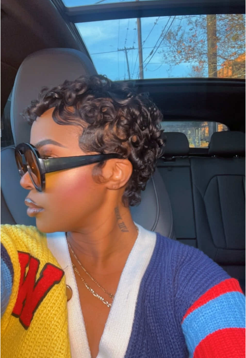 Just some appreciation for my hair bc my new haur dresser ATE #fyp #fypシ #fypviral #blackcontentcreator #contentcreator #influencer #pixiecut #pixiecutblackwomen #pixiecutblackgirls #sanantoniopixiecuts #sanantoniohairstylist 