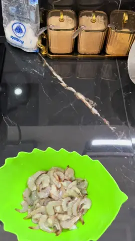 Kegiatan ibu rumah tangga kaya gini kurang lebihnya ya🤣🤣 #petanisawit #CapCut #rumahidaman #rumah #rumahminimalis 