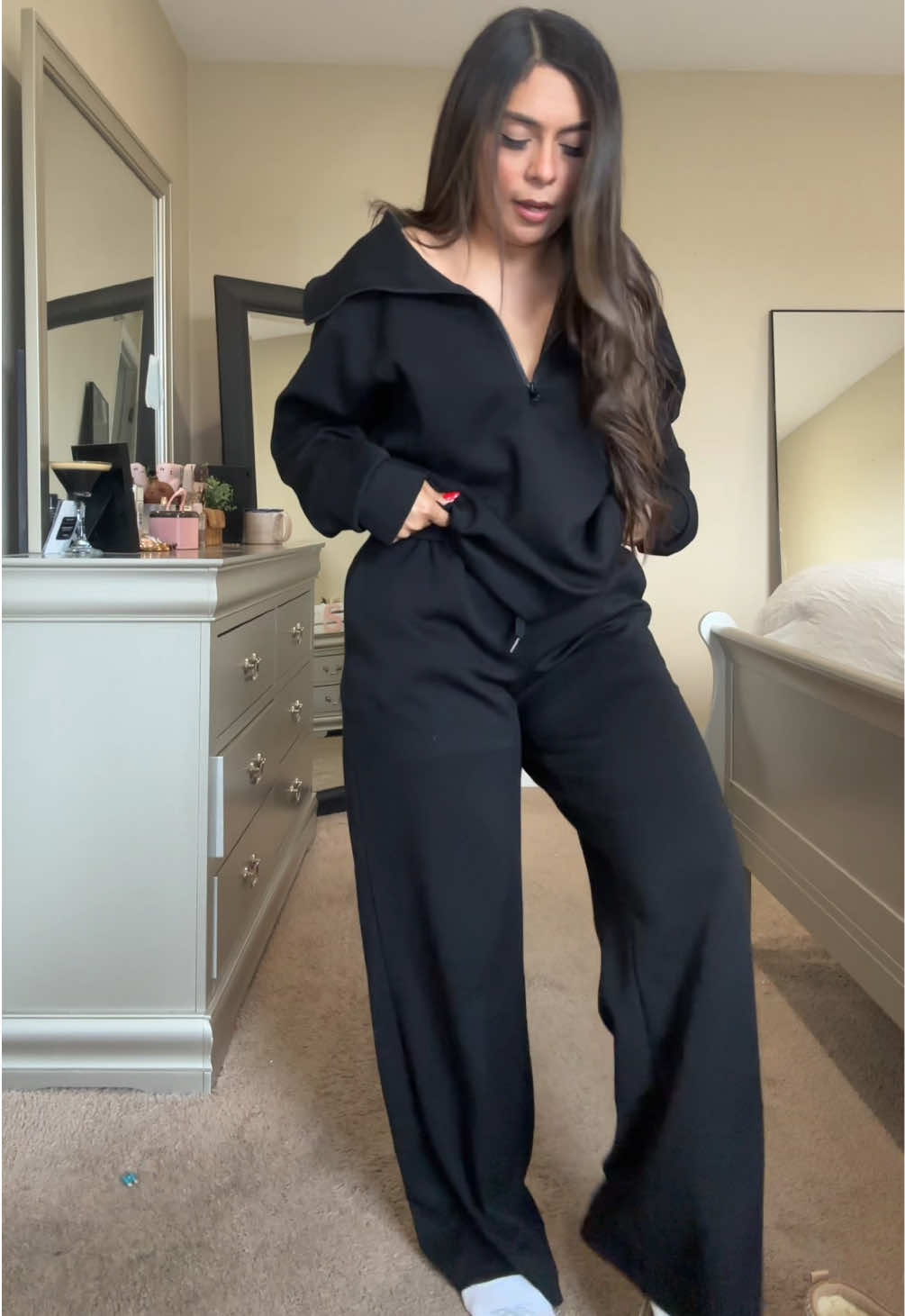 Need all the colors 😩💓#fyp#twopiece#tracksuit#loungewear#loungeset#oversize#loungewear#OOTD#loungeootd#tracksuitset#tracksuits#parati#anrabess#anrabess#anrabessfashion#anrabessfashion@anrabess_us 