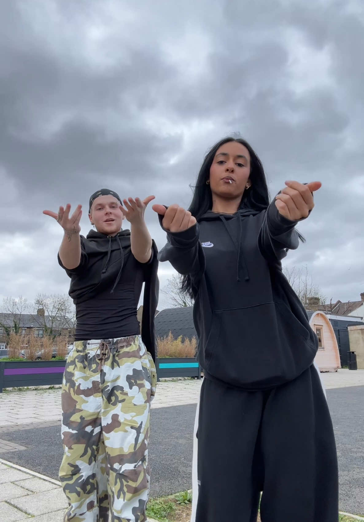 Favourite time of year🎄@cj #fyp #foryoupage #dance #dancetrend #christmas #justinbieber #mistletoe #underthemistletoe #holidays #goviral #college 