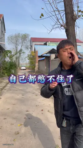 Imitate the barking of dogs👍#cutedog #funny#funnyvideos #prank #pranks#fyp #foryou #funnyanimals #vocal #minicry #ventriloquism 
