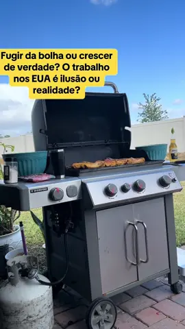 ficar na bolha é fácil, mas crescer de verdade dói. e você, vai esperar ou vai correr? #work #foryo #bolha #riodejaneiro #ruas #imigrantesbrasileiros #brasil #favela #comunidade #explorar #carioca #explore #churrasco #eua 