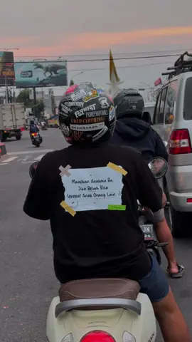 aku sering melukai hati ibu, tapi aku tak sanggup hidup tanpa ibu. #tetestuang 