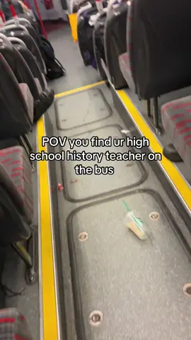 History teachers>>>> #History #school #public #teachersoftiktok #fyp #relatable 