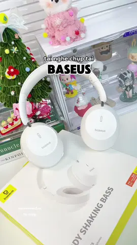 chời ơi, bã đẹp quá à #tainghechuptai #tainghech #tainghe #tainghechuotaibaseus #tainghebaseus #tainghebluetooth #tainghechuptaibluetooth #vzone 