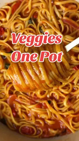 Veggieees 🤤 Quick, easy, and so good! Try this healthy One Pot Recipe when you have no time ⏱️ You won’t disappointed! Enjoy! Lots of love ❤️ #pasta #foodies 