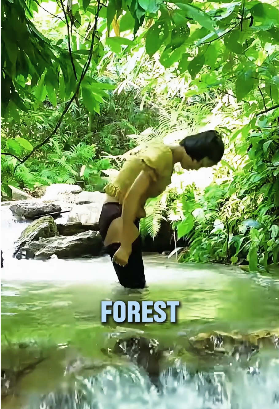 How do you survive in the forest with just a knife?#viralvideo #built #nature #fy 