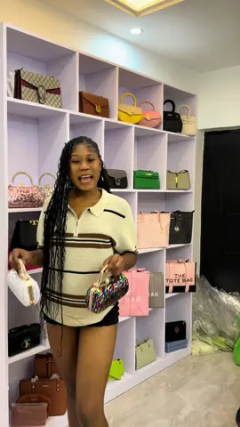 #CapCut I sell all nice and affordable bags for ladies🥰. Let me be your plug #bossybags #ladiesbag #bags #shippingfromchina 