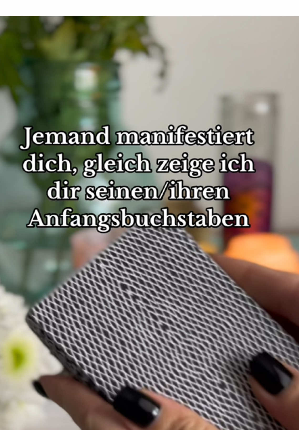 Ihr lieben, diese Botschaft ist allgemein, das heißt sie kann nicht auf alle zutreffen. Es kann aber sein das diese zu 100 Prozent für dich stimmig ist ✨🫶🏼 ✅Beratung per insta:  ilona_tarot_deutsch ❌Ich schreibe euch niemals an für eine zu Legung, das machen scammer  #kartenlegung #kartenlegerin #kartenlegen #kartenlegenmitherz #tarotkarten #tarotdeutschland #tarotlegung #liebesbotschaft #kartenlegerin_ilona #ilonatarotdeutsch #wahrsagerin #wahrsagerin🔮 