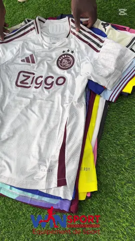 Commendez Tous Les Nouveaux Maillots De Vos Clubs À Un Prix Abordable chez Wincom Sports 🛍️ •Qualité : Players •Prix : 8.000Fcfa •Livraison : Partout dans le monde🌍