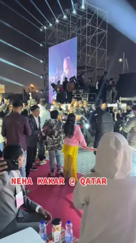 #basheerparappil #NEHA KAKAR#nehakakar #qatar #asiontown #grandmallqatar #🥰🥰🥰🥰 # 