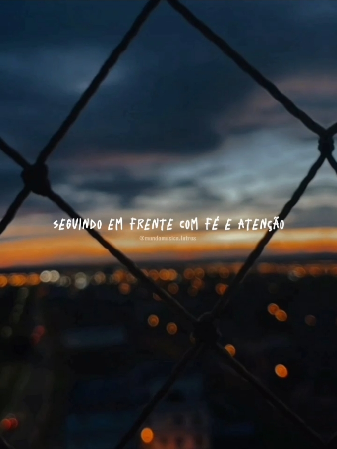 | Senhor do Tempo - Charlie Brown Jr 🎧 | . . #charliebrownjr #tipografia #musicabrasileira #rocknacional #fyyy #musicalegendada #mylyrics #lyricsedit 