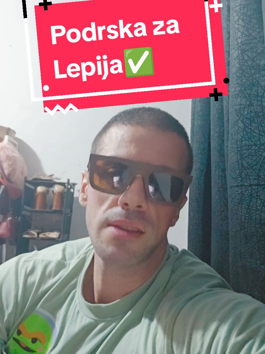 Izvinjavam se sto izgledam ovako ali snimio sam iz cuga posle trejda i izlaska. Podrska Lepiju. Mislim da mi svi vezbaci treba da se udruzimo jel moze svakome da se desi da ga uhvate. Mozdra sledeci put nas uhvate sa kreatinom ili anavarom. Normalno policija treba da radi svoj posao svako nedozvoljeno dilovanje teskih droga podrzavam narocito ako treba da se spase deca. Ali roids to je malo smesno ko iole zna o zdravlju zna da je alkohol daleko gori. a legalan je. Sta vi mislite o ovome?  #nixazizu #tradeez #lepomirbakic #srbija #hrvatska #bosna