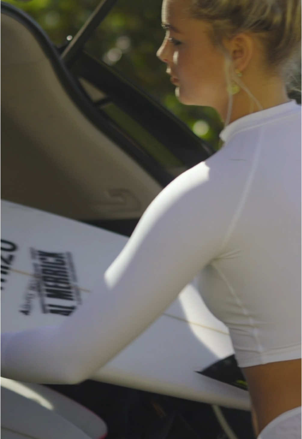 Summer lovin ❤️‍🔥 #foryoupage #fyp #surfergirl #surfing #Summer 