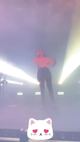 💙  Hello Seahorse - Media Noche 😍 sin duda una gran noche 🎶          #helloseahorse #denissegutiérrez #hiper #concierto #salonlamaraka    #concierto 