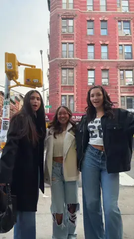 HELLOOOO NEW YORK!