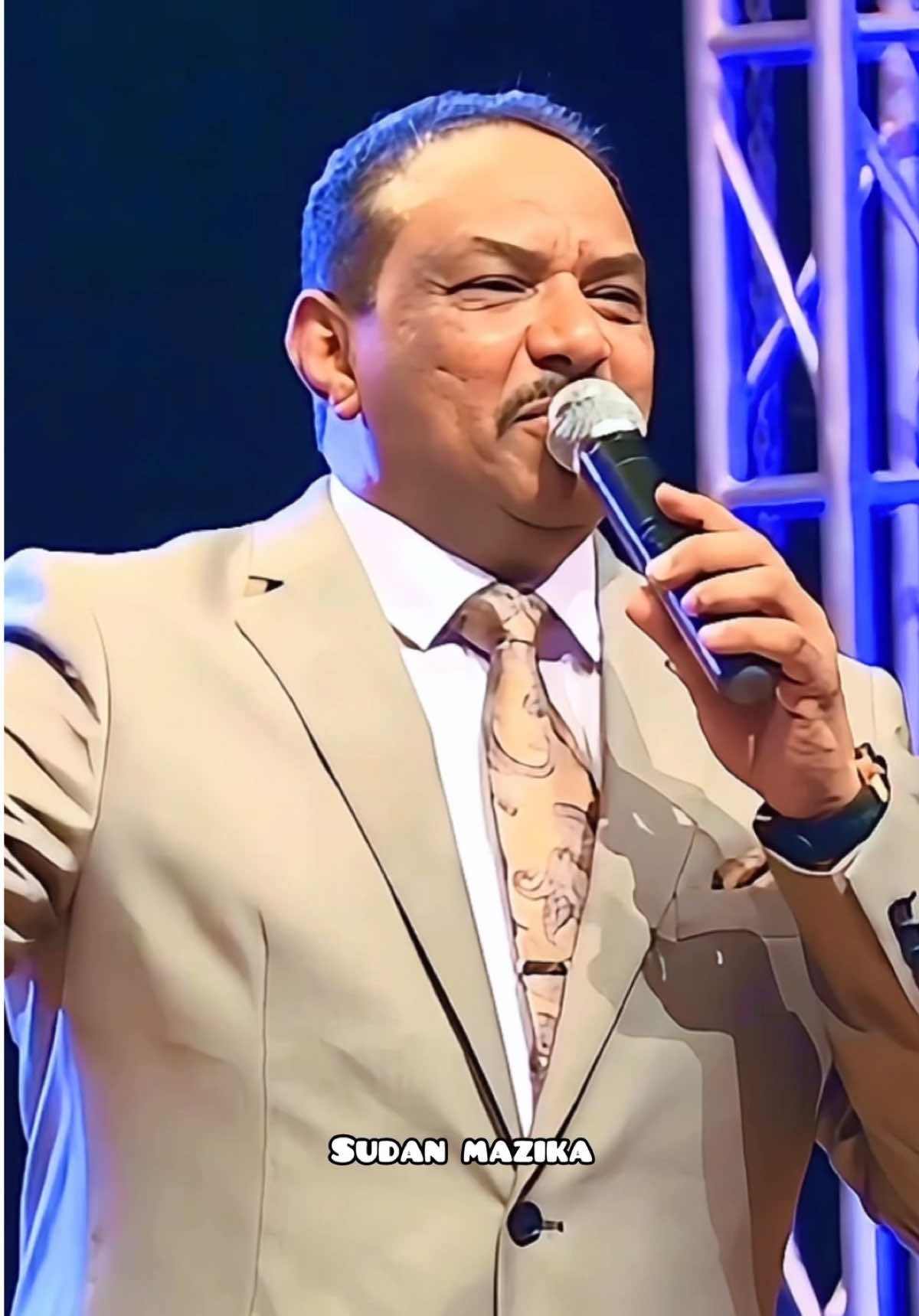 عاصم البنا - انت السمح 🎤🎵🥰❤️ تابع قناه سودان مزيكا ليصلك كل جديد. #sudanese_music #عاصم_البنا انت السمح وأصلك سمح #مشاهير_السودان #sudan_mazika #asim_albanna #ترند_السودان #اغاني_سودانية #اغاني #asim_albana #اغاني_سودانيه #sudanese_songs #viralvideos #fyp #foryou #explorepage #explore #أكسبلور