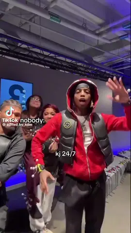 kj dance😂🤣#fyp #followme #foryou #funny #foryoupage #Love #trending #viral #nickcannon #dance