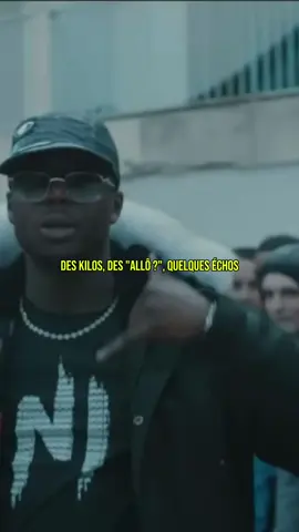 Laisse-moi compter mes liasses pour retrouver mon smile😁‼️ #ninho #yl #sicario #marseille #77 #91 #rap #rapfr #rapfrancais #musique #music #pourtoi #foryou #fyp 