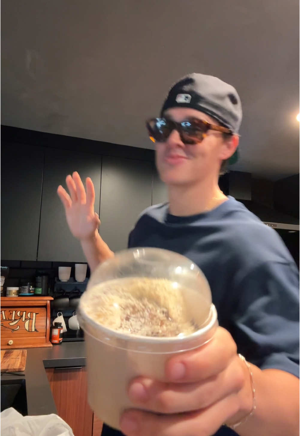 a man and his açaí bowl🧎‍♂️