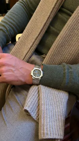 Patek Philippe Nautilus ref: 5800 #watch #watches #patekphilippe #nautilus #tik_tok 