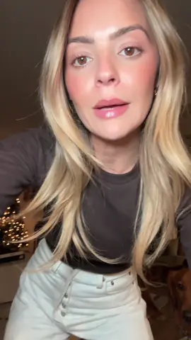 Eekk off to see @Kelli Anne Sewell  !!! #styleinspo #OOTD #makeup #outfitideas 