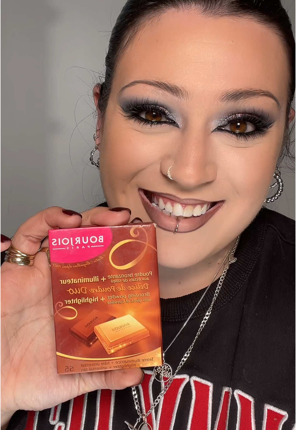 The perfect base 😭 @HNB Cosmetics your products really are flawless ! @BourjoisParis this bronzer is just iconic!! #makeuphacks #makeuptutorial #bourjois #hnbcosmetics #viral #fyp #keylaremache 