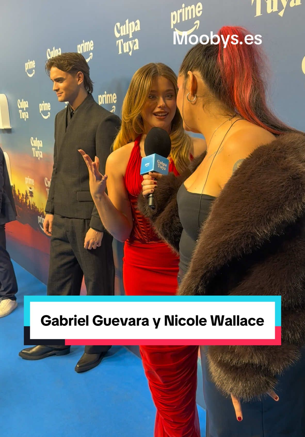 Con Gabriel Guevara y Nicole Wallace en la alfombra azul de #culpatuya #culpamia #culpanuestra #primevideo #cine #pelicula #cineespañol #libros #peliculaespañola #madrid #alfombraroja #redcarpet #nicolewallace #gabrielguevara #nicolewallaceedit #nicolewallaceskam #nicolewallaceedits #gabrielguevaraculpamia 
