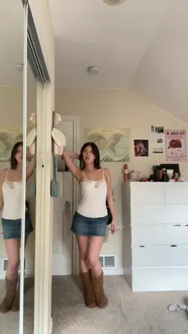 Felt cute as a bug in my uggs! #lana #december18 