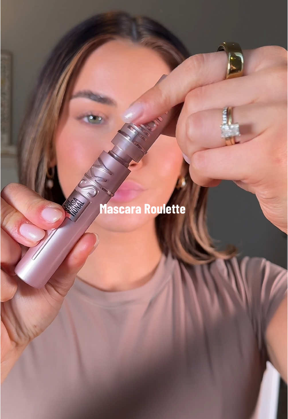 um how have i never tried this @Maybelline NY sky high mascara before?? The LENGTH?! #mascara #drugstoremakeup #skyhighmascara #affordablemakeup 