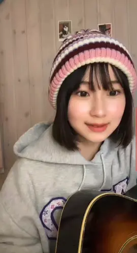 Shine Live 切り抜き 弾き語り ♫世界は恋に落ちている / CHiCO @shineneiro 
