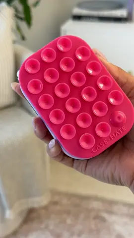These NEW Stick It! colors are everything 😍  #suctionphoneholder #phoneholder #octobuddy #magsuction #phoneaccessories #phonesuctionmount #phonesuction #suctionphonemount #portabletripod #asmr #asmrunboxing #unboxing  #unboxingvideo 