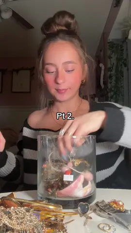 Sorry for the slight delay… #m#mysterym#mysteryboxm#mysterybagm#mysteryjewelryj#jeweleryg#golds#silverb#braceletn#necklaceu#unboxingh#haula#asmrj#jewelerytokt#trendingm#mysteryjewelryb#bellahuffeyb#braceletn#neckalacer#ringc#coachwatchrolex 