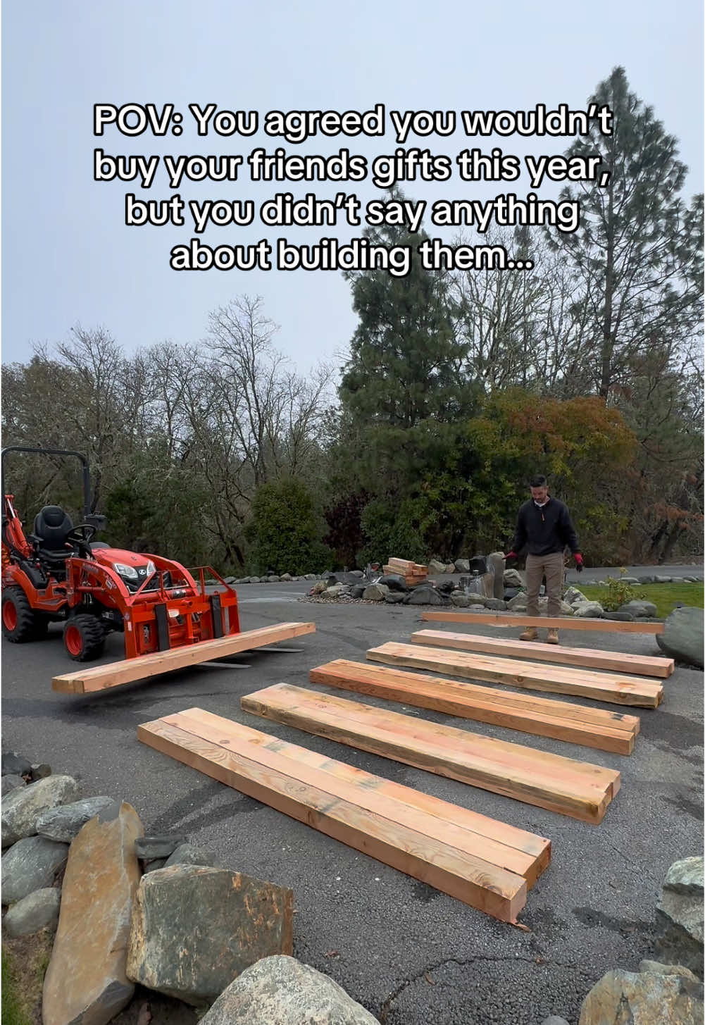 I mean technically I still had to buy the wood… but that basically doesn’t count right? It’s our tradition!!! We built one of these for our porch this summer and all our friends would compliment it every time they came over, so when it was time to do our annual Christmas present built, we knew this is what we needed to do! The cost per bench came out to about $70 each and I see benches like this sell for over $500, so I consider that a win! Hope everyone has the best Christmas and I’d love to hear what DIY gift you’d love to receive?!? #DIY #benchbuild #christmas #gift 