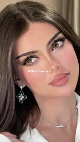 Habibi 🫦🔥#arabianmakeup #arab #ArabTikTok #explore #fyyyyyyyyyyyyyyyy #makeup #aesthetic #viral_video #trendingvideo #relatable 