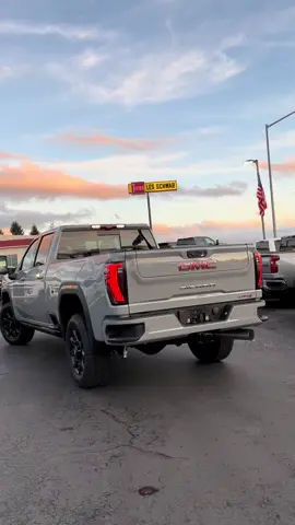 ‼️ New 2025 #GMC #SIERRA #AT4 3500HD #DuraMax beautiful Thunderstorm gray ‼️ Someone come buy it before i do 😬 For more info give me a call or text ☎️ Remember can’t make it in we deliver 🏠 🛻 #YearEndSavings #PowerChevrolet🇺🇸 #ChepeTheChevyDude🆑 #GM 