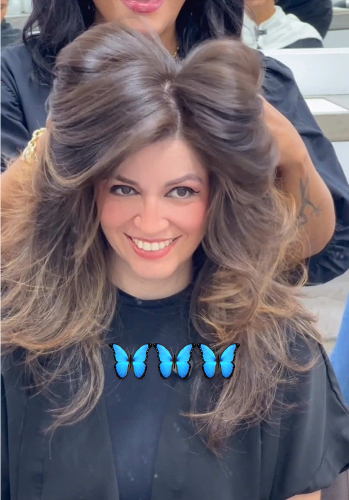 #cambiodelook #fypシ゚ #cortemariposa🦋🦋🦋 #limaperu🇵🇪 #venezuela #butterflycut #fyp #argentina 