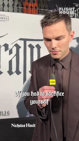 Who would you bring back? #nosferatu #redcarpet #interview #nicholashoult #movie 