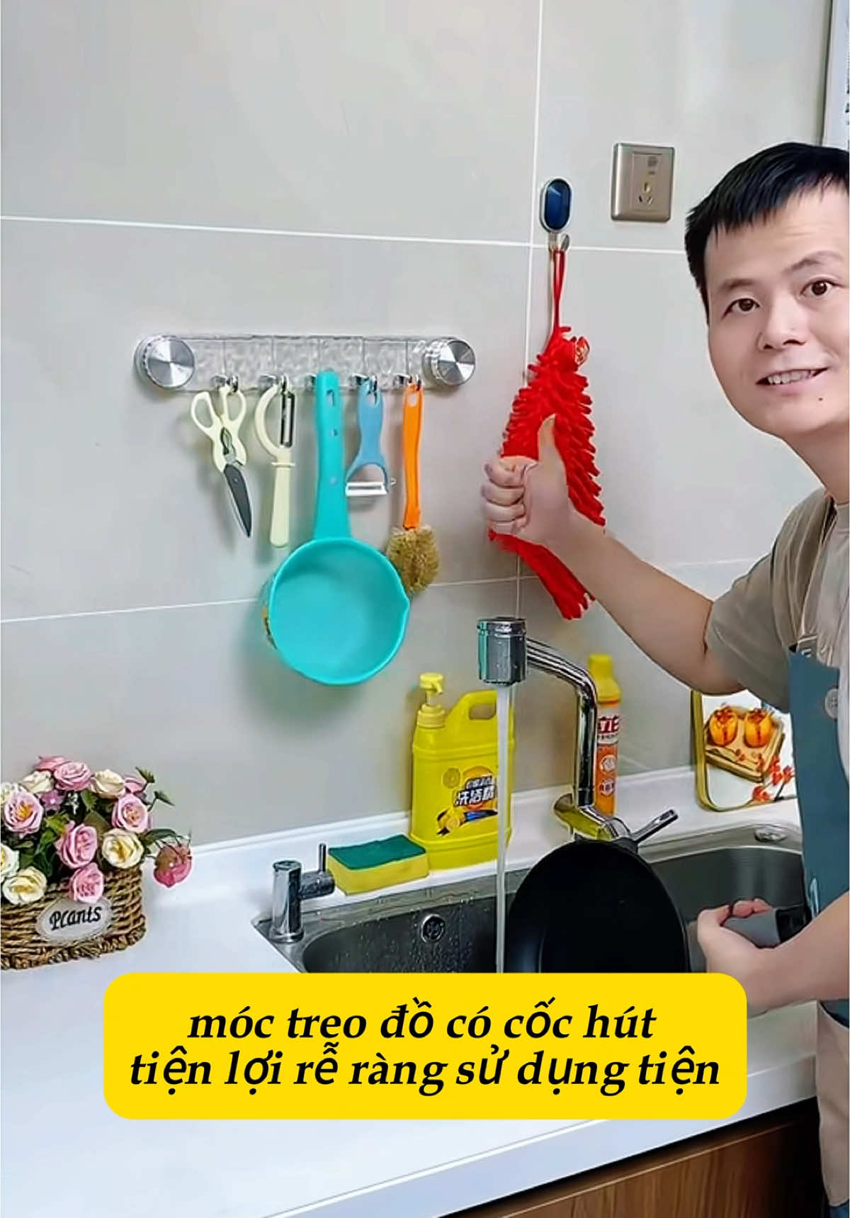 Nhanh Combo 2 Thanh Móc Treo Quần áo.cốc hút trân không gắn tường nhà tắm bếp để treo đồ #tienich #sanphamxuhuong #sanphamtot #xuhuong #sanphamtienich #sanphambanchay #tienloi #xuhuongtiktok 