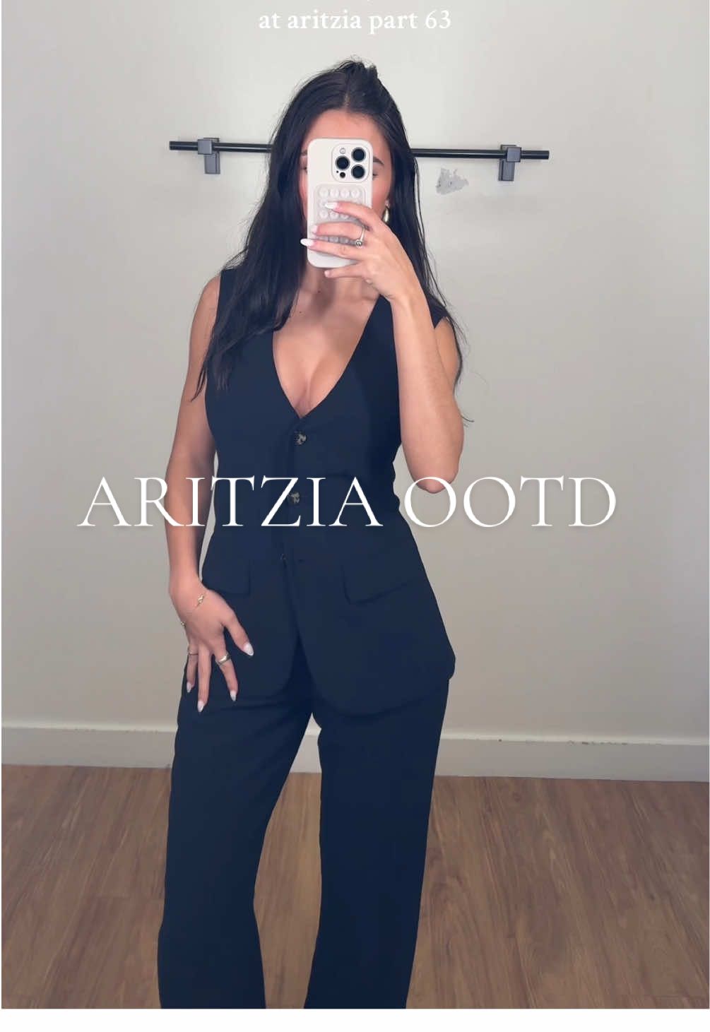 suiting two piece sets have my heart 💋 linked in LTK #aritzia #aritziastyleadvisor #aritziaoutfits #aritziaoutfitoftheday #aritziastyle #cleangirlaesthetic 